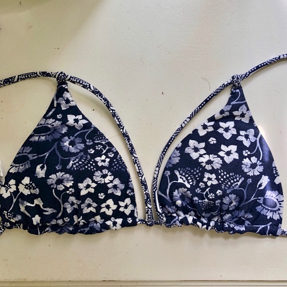 NWOT O'Neill Retro Americana Revo Tri Bikini Top - Picture 7 of 8